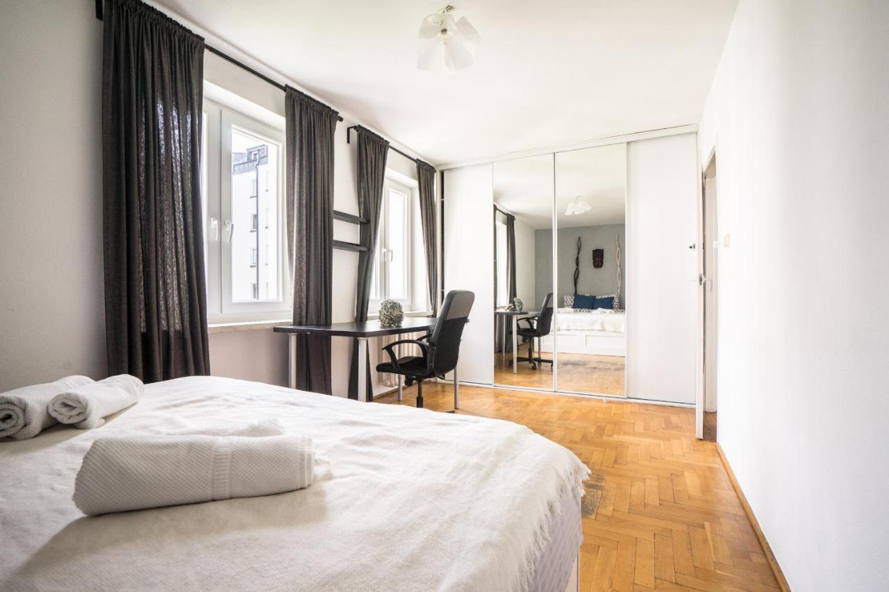 Oomph Warsaw Central 3-Bedroom Flat Eksteriør bilde