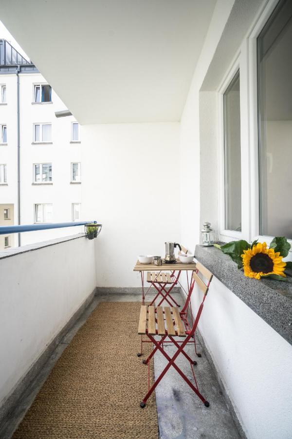 Oomph Warsaw Central 3-Bedroom Flat Eksteriør bilde